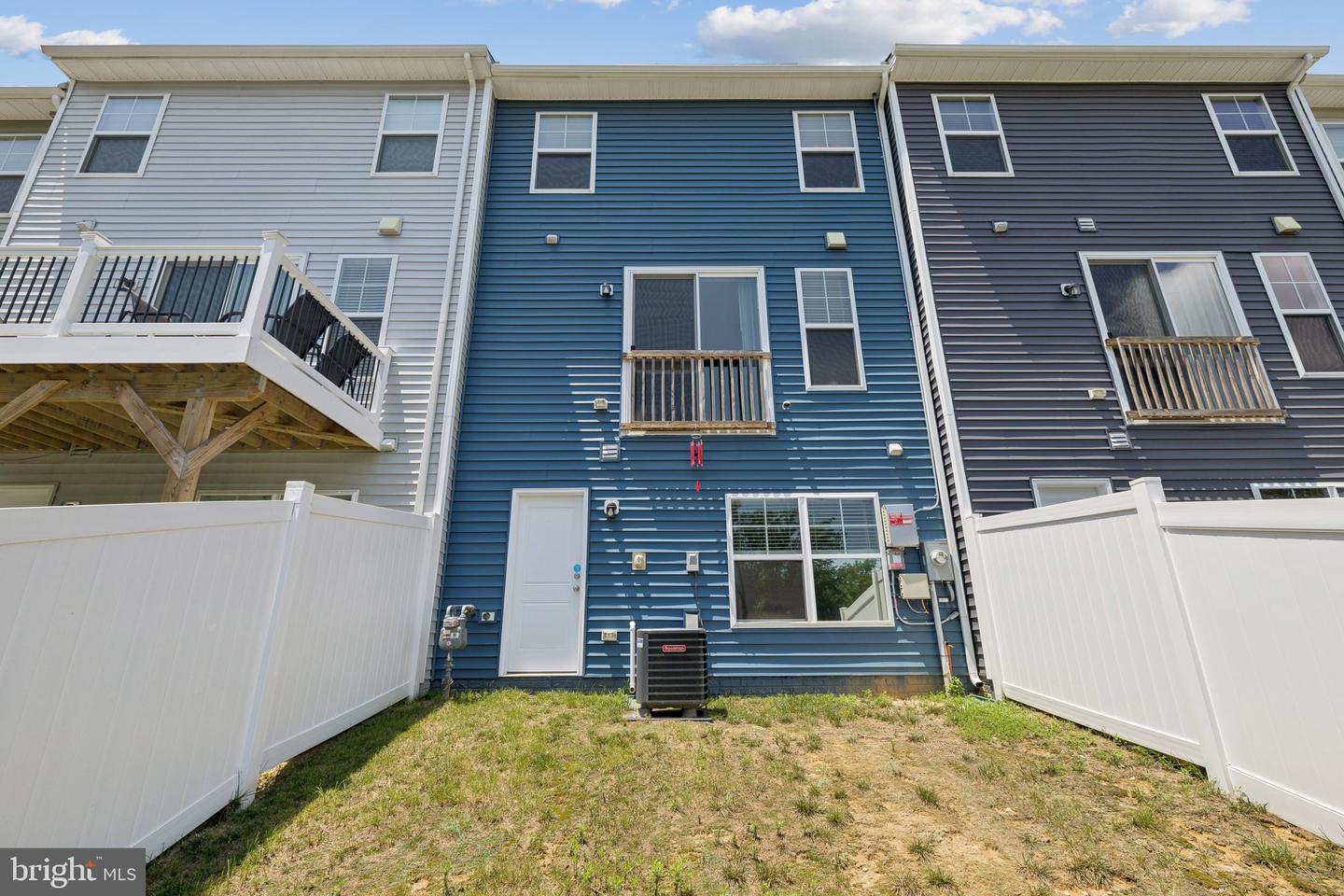 18255 Summit Pointe Dr Property Photo 4
