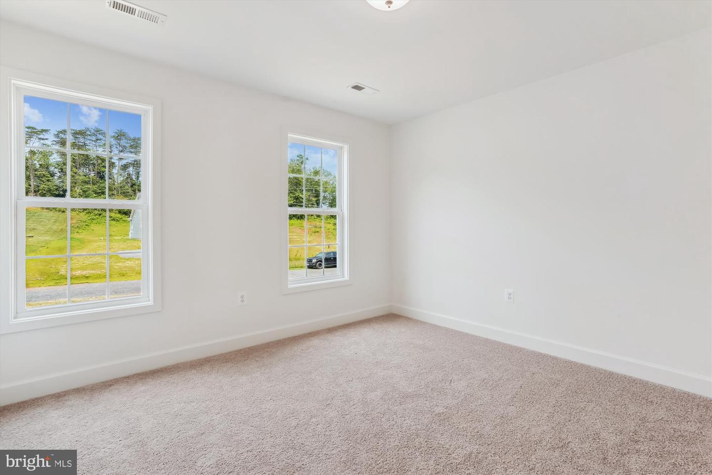 2107 Youngs Dr Property Photo 35