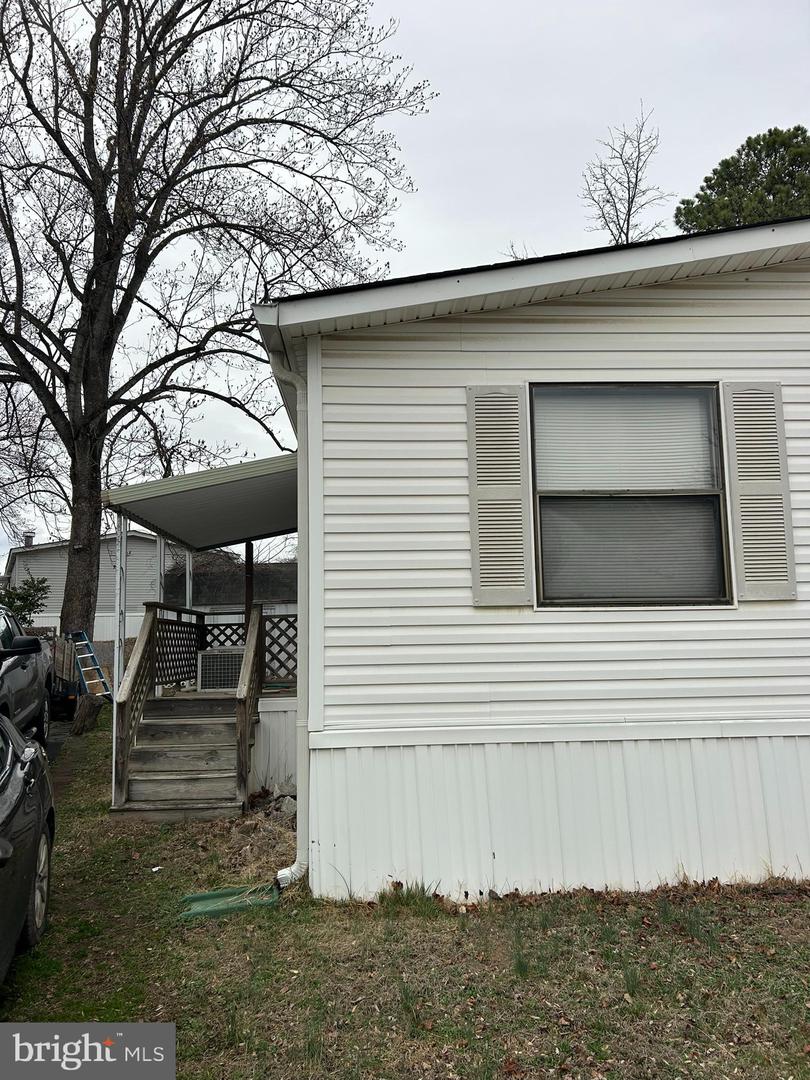 101 Dumfries Dr #101 Property Photo 2