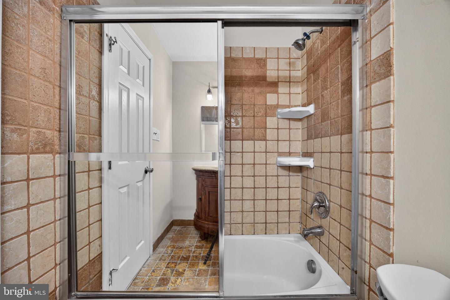 4002 Forge Dr Property Photo 20