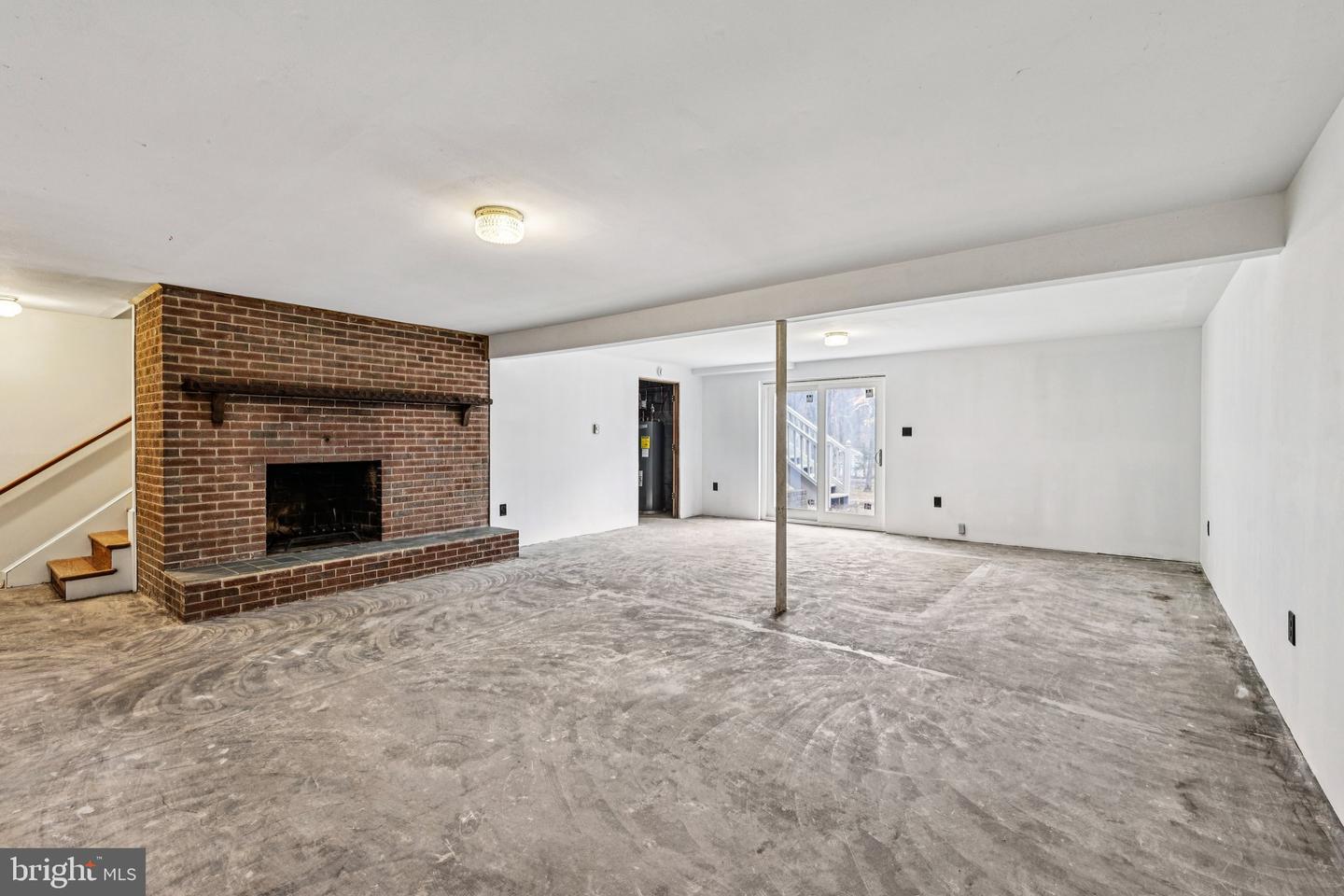11430 Harton St Property Photo 34