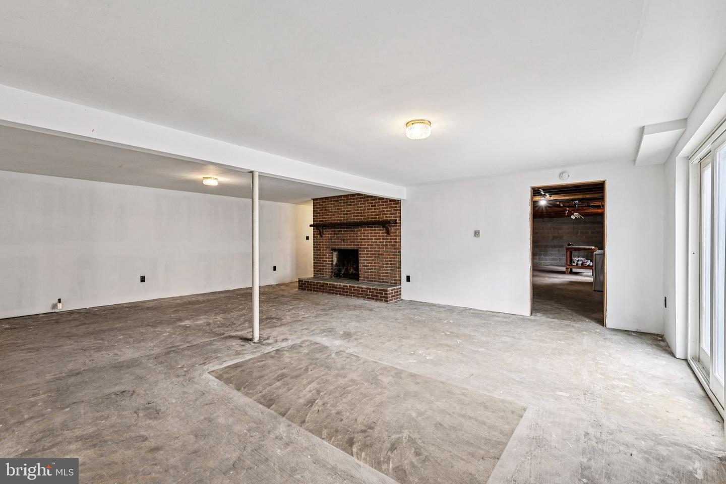 11430 Harton St Property Photo 35