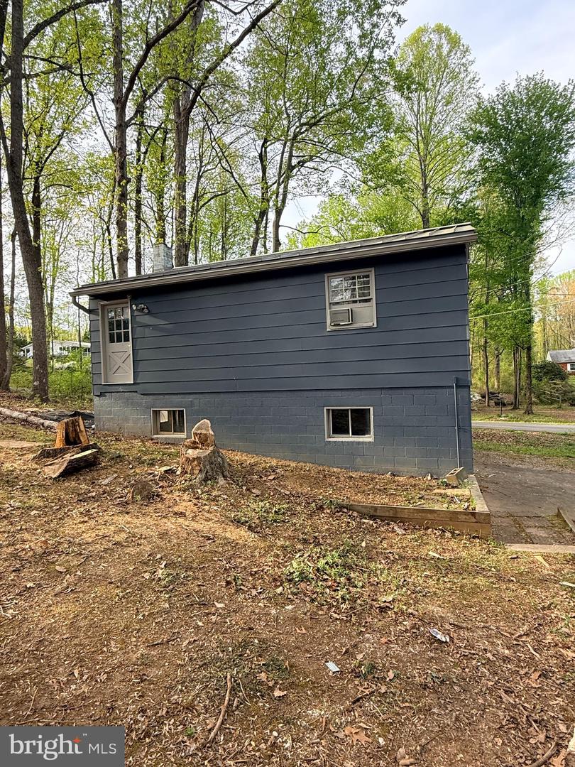 6910 Token Valley Rd Property Photo 6