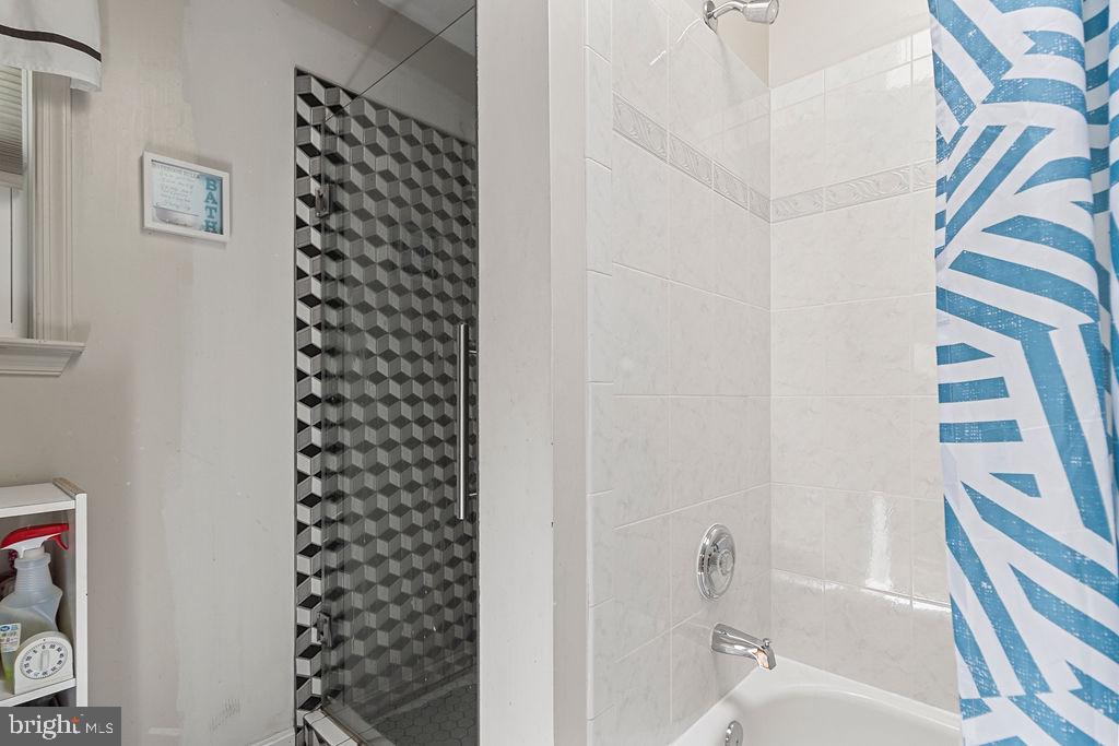 5886 Rhode Island Dr Property Photo 25
