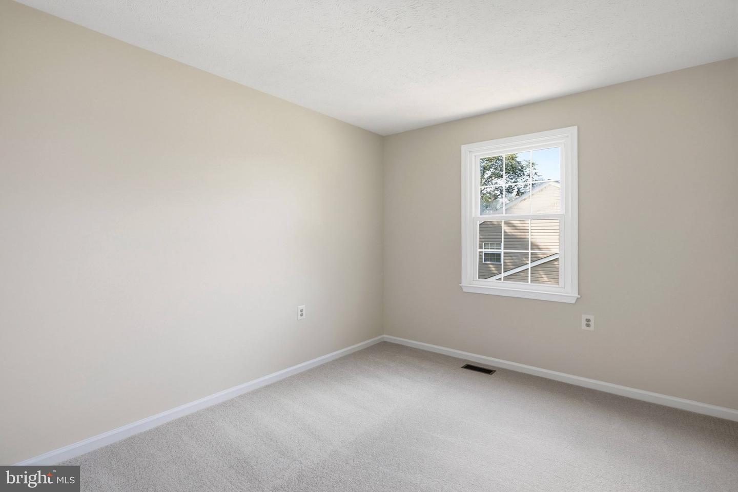 10400 Labrador Loop Property Photo 41
