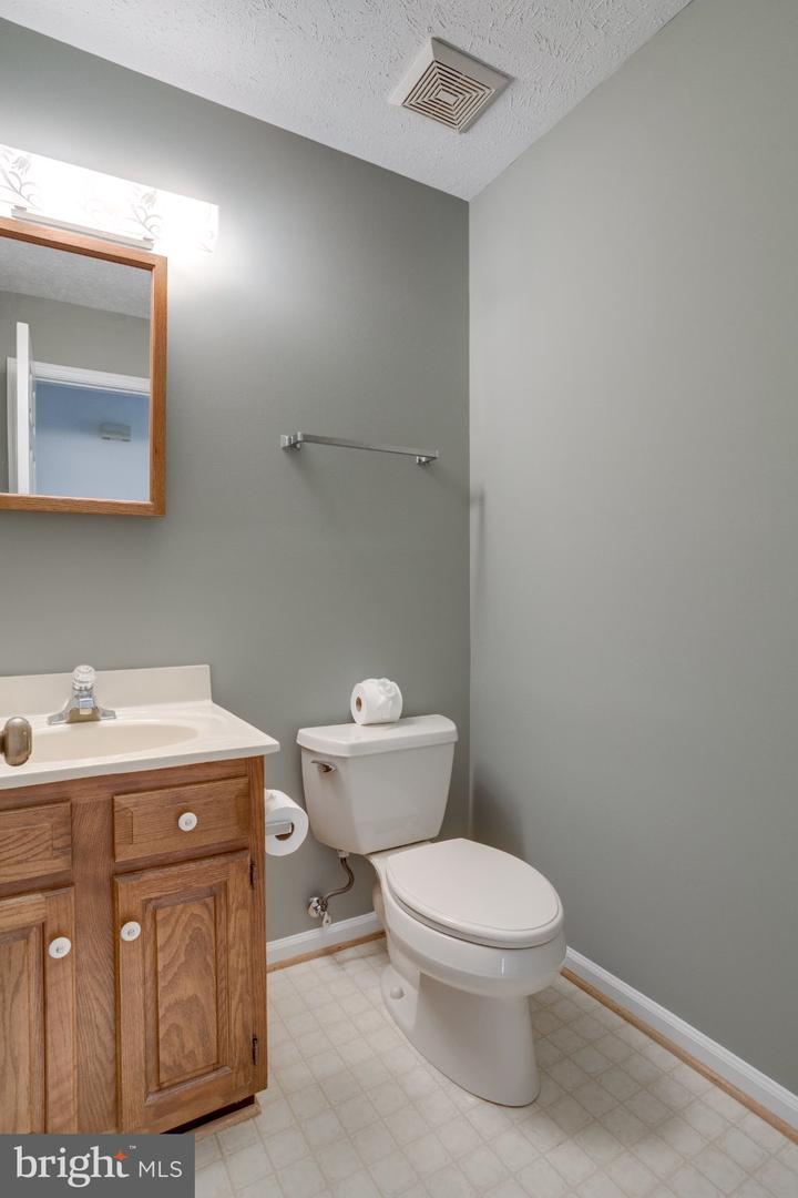 10400 Labrador Loop Property Photo 49