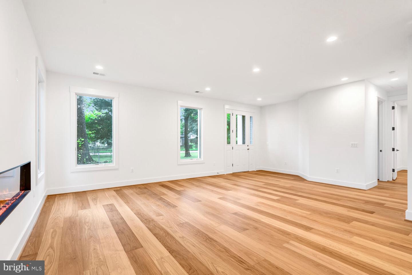 13711 Joyce Rd Property Photo 9