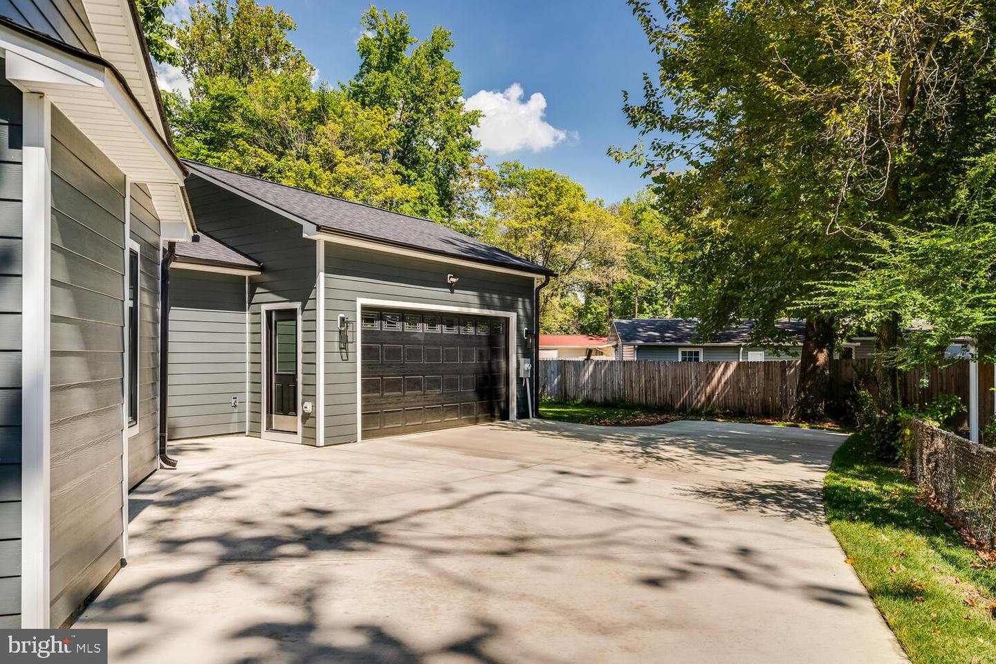 13711 Joyce Rd Property Photo 35