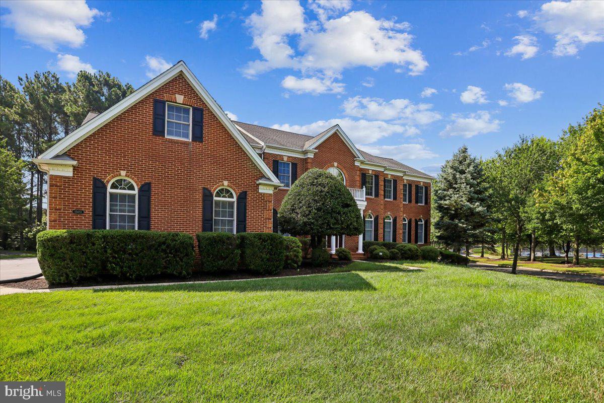 15051 Medinah Ct Property Photo 4