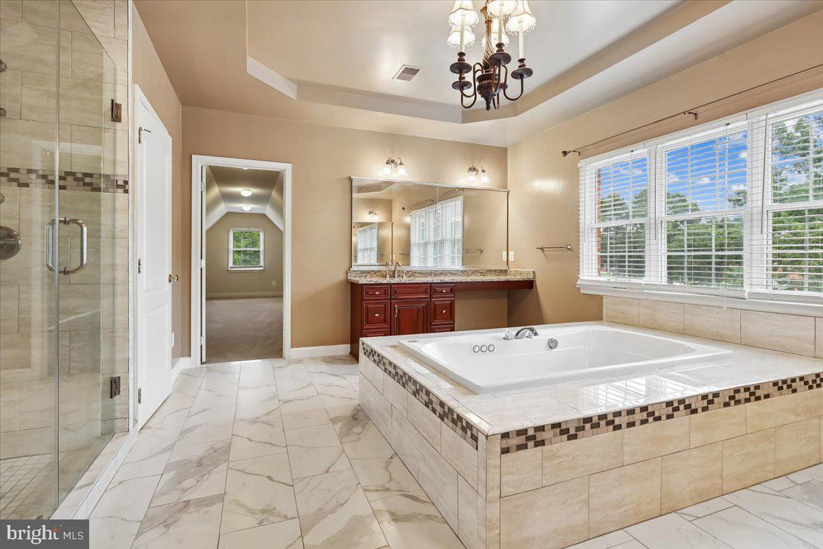 15051 Medinah Ct Property Photo 34