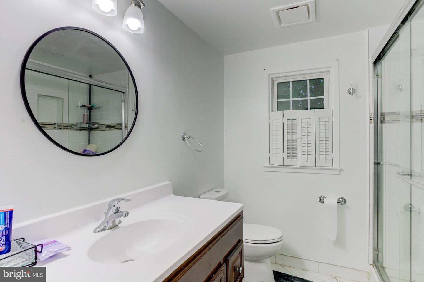 14810 Edgewater Dr Property Photo 17