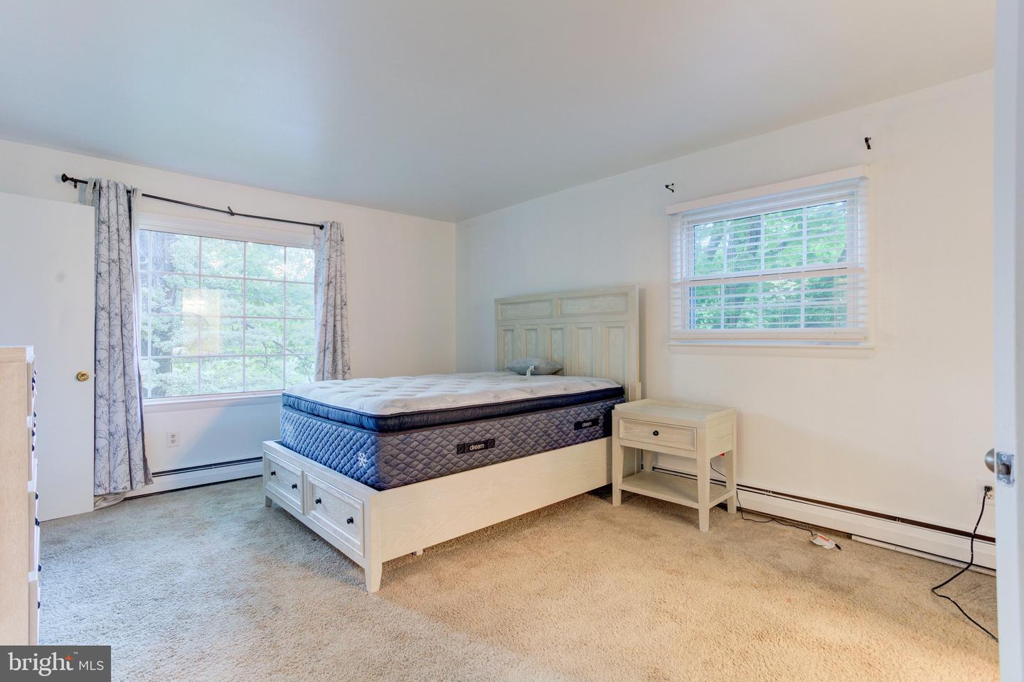 14810 Edgewater Dr Property Photo 27