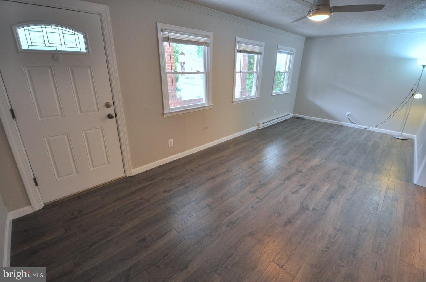 17810 Batestown Rd Property Photo 7