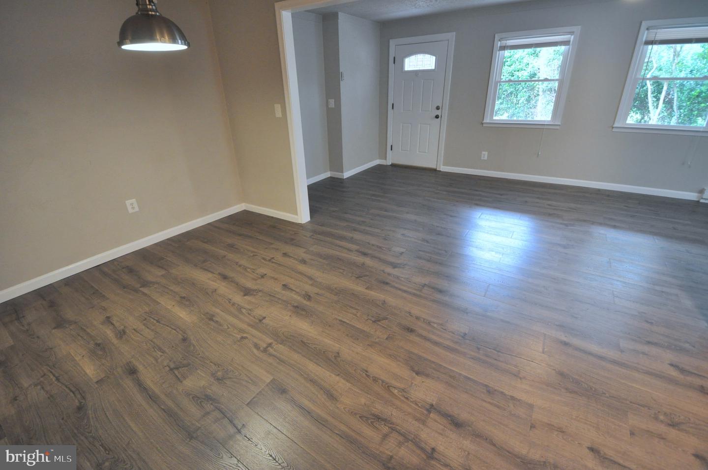 17810 Batestown Rd Property Photo 8
