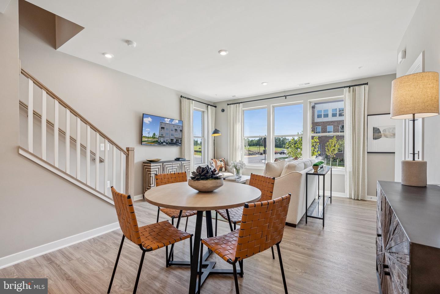 14041 Onyx St Property Photo 6