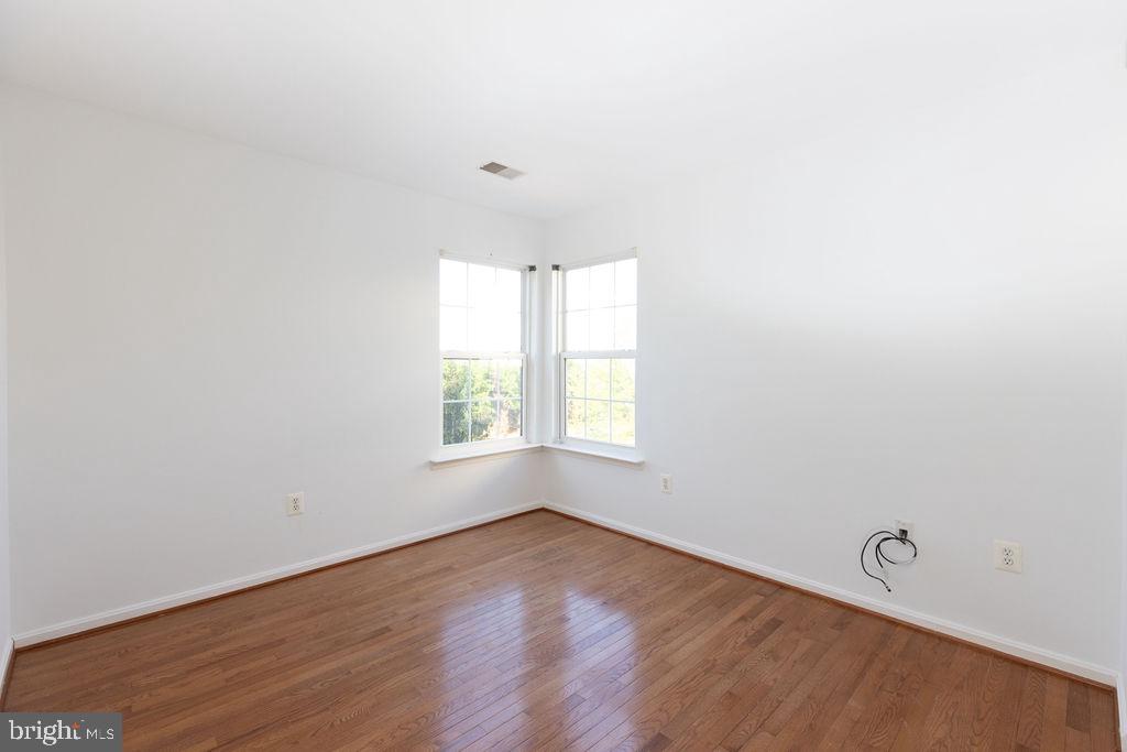 14387 Newbern Loop Property Photo 13