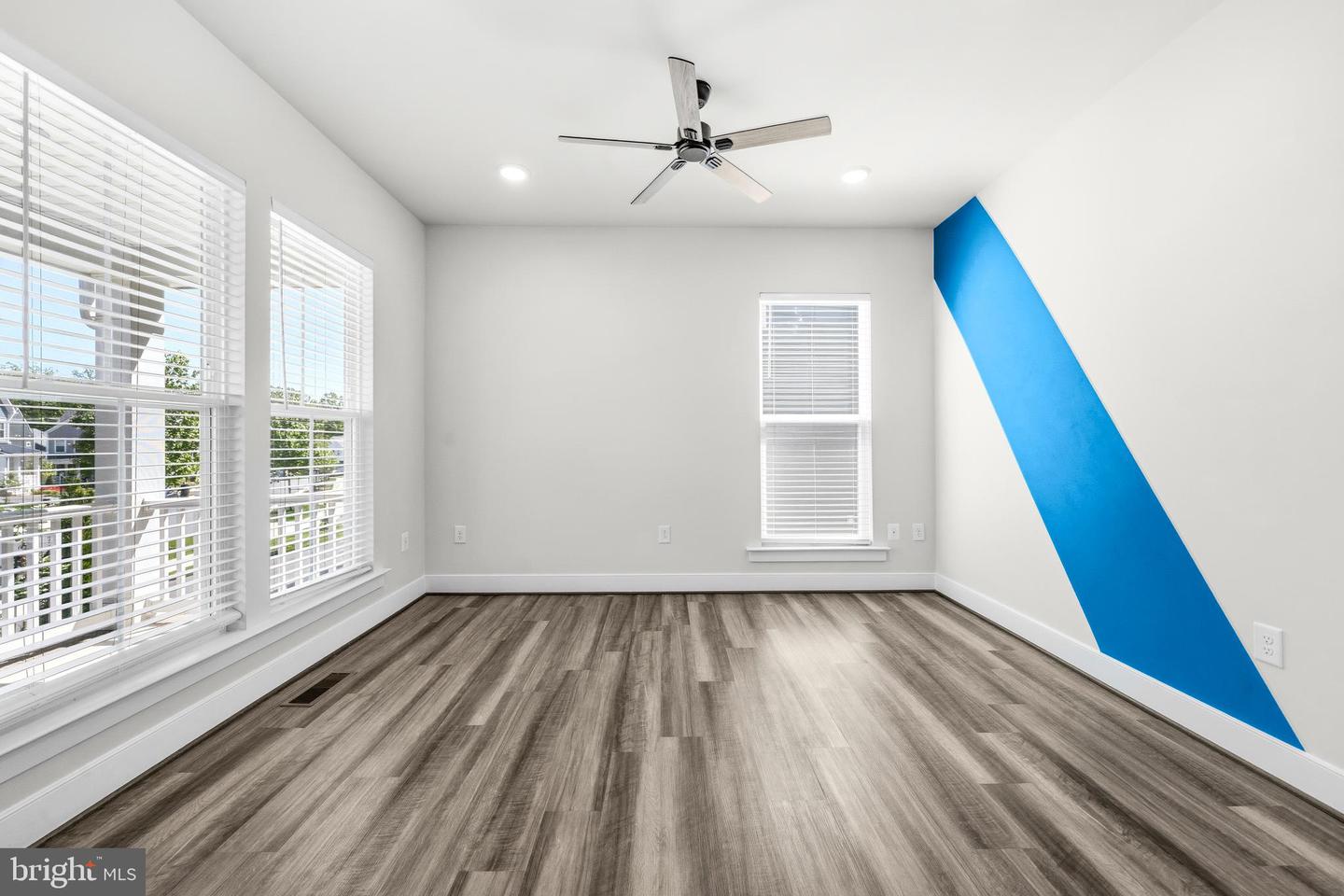 2020 Silver Sycamore Ln Property Photo 10