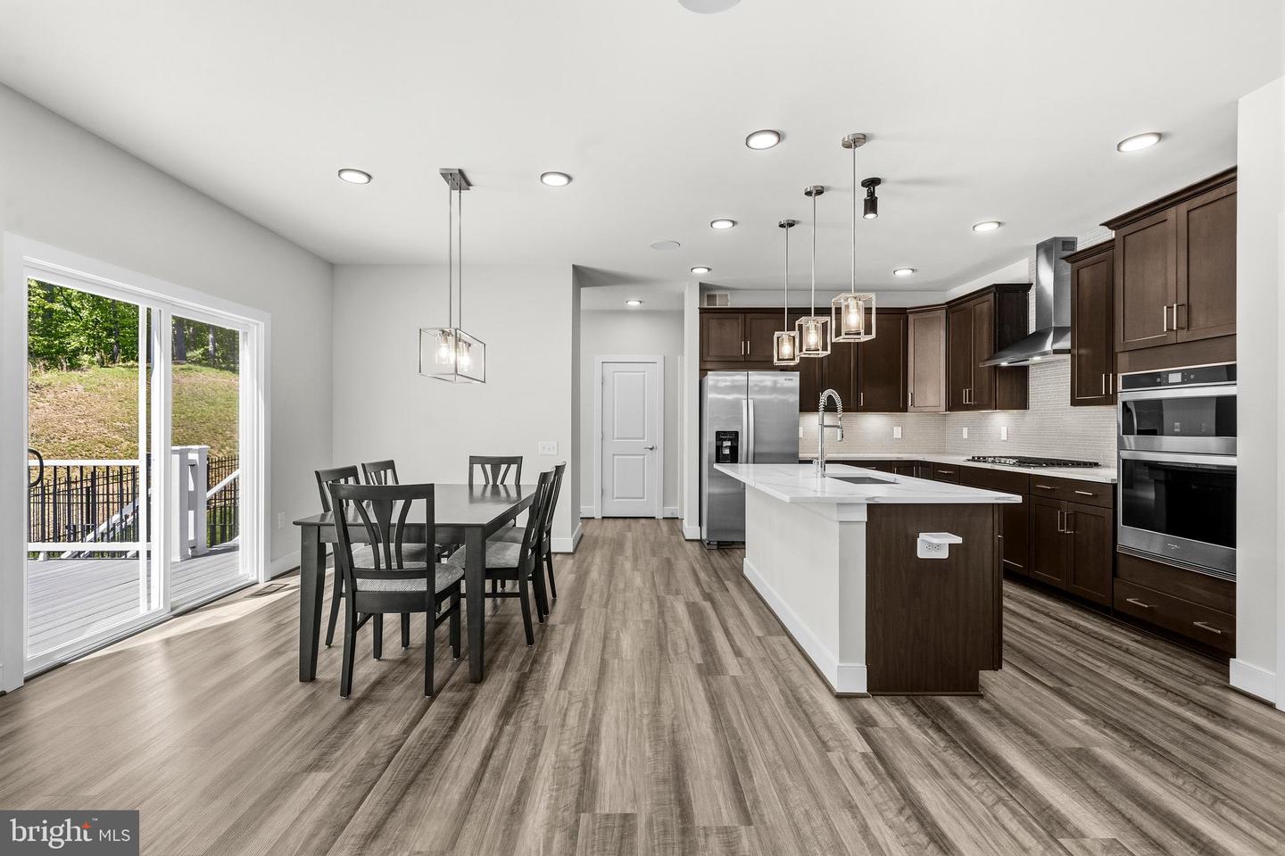 2020 Silver Sycamore Ln Property Photo 17