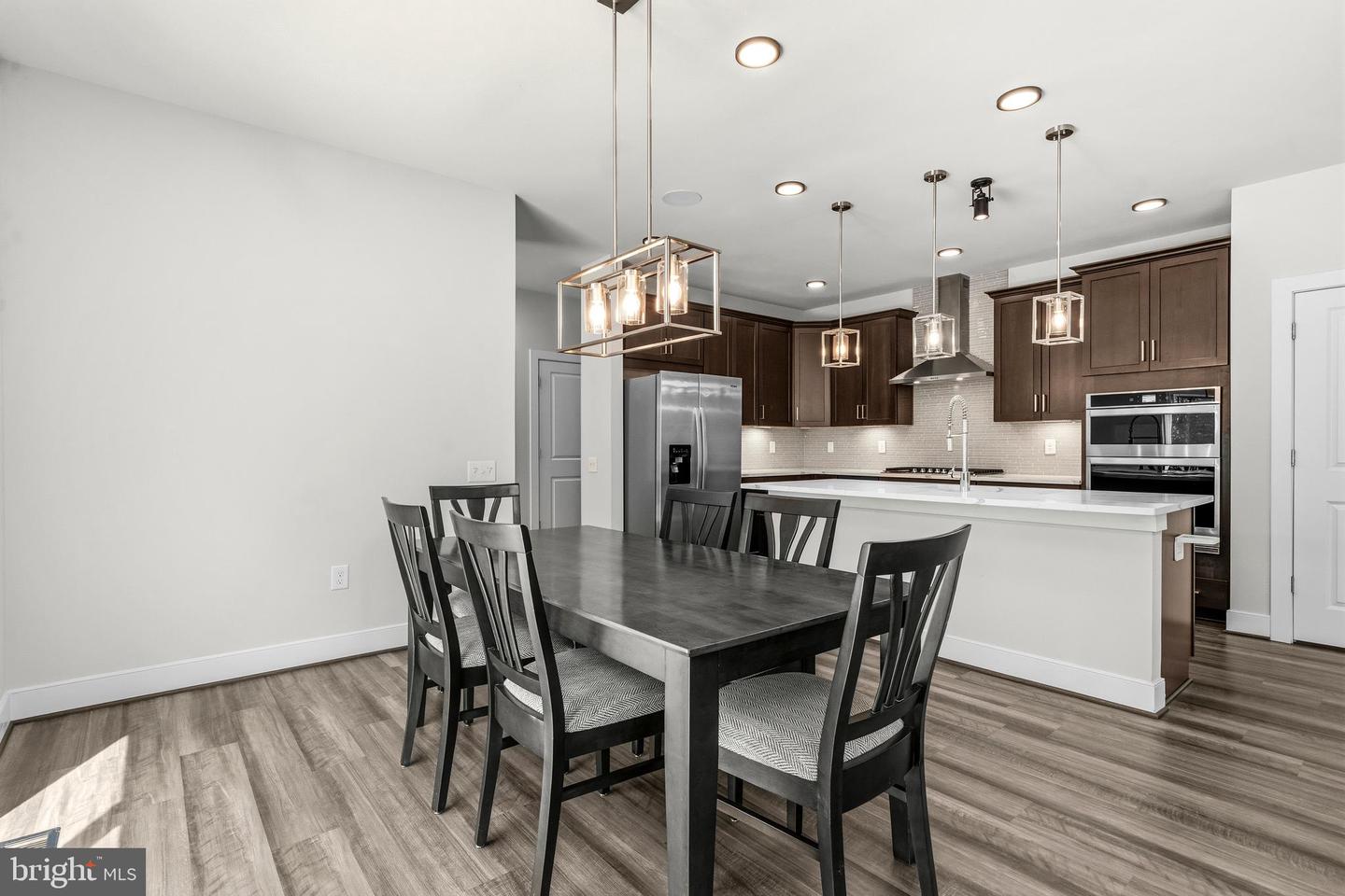 2020 Silver Sycamore Ln Property Photo 18