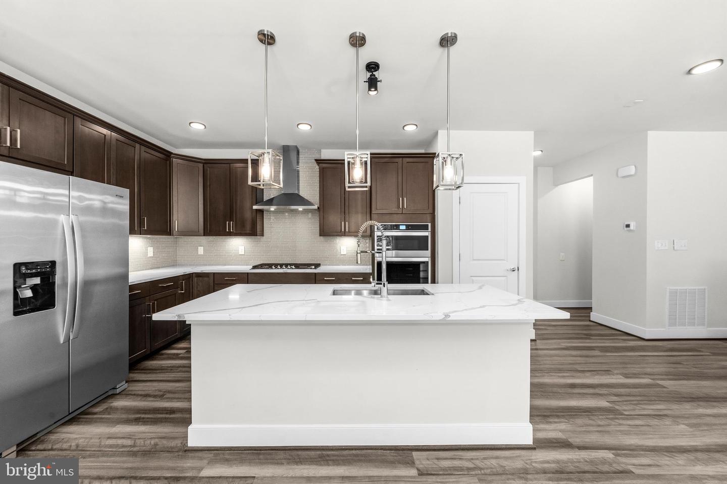 2020 Silver Sycamore Ln Property Photo 23