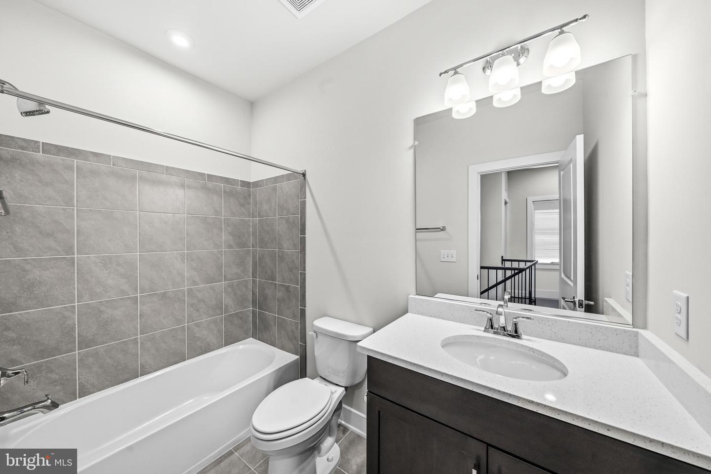 2020 Silver Sycamore Ln Property Photo 45
