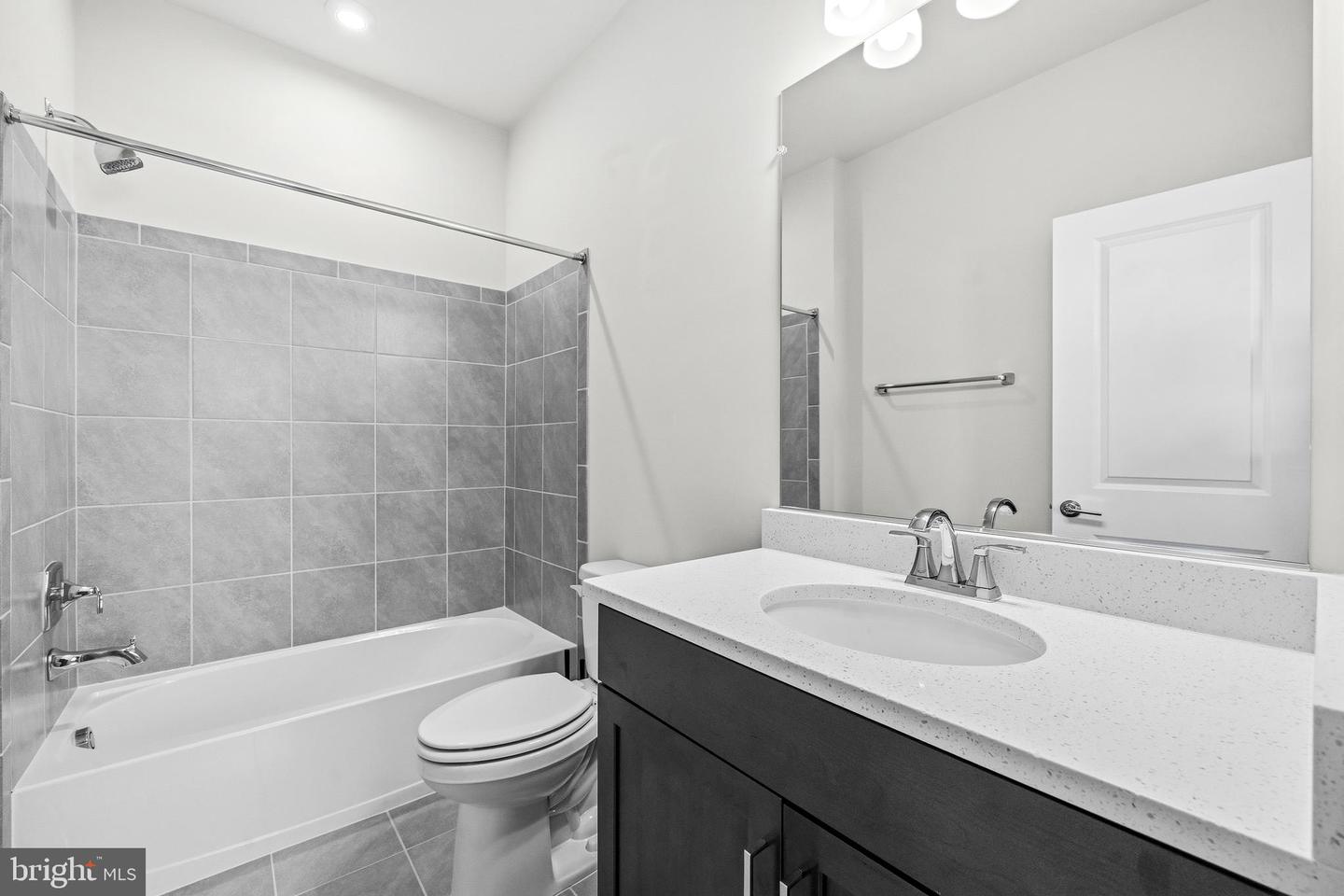 2020 Silver Sycamore Ln Property Photo 49