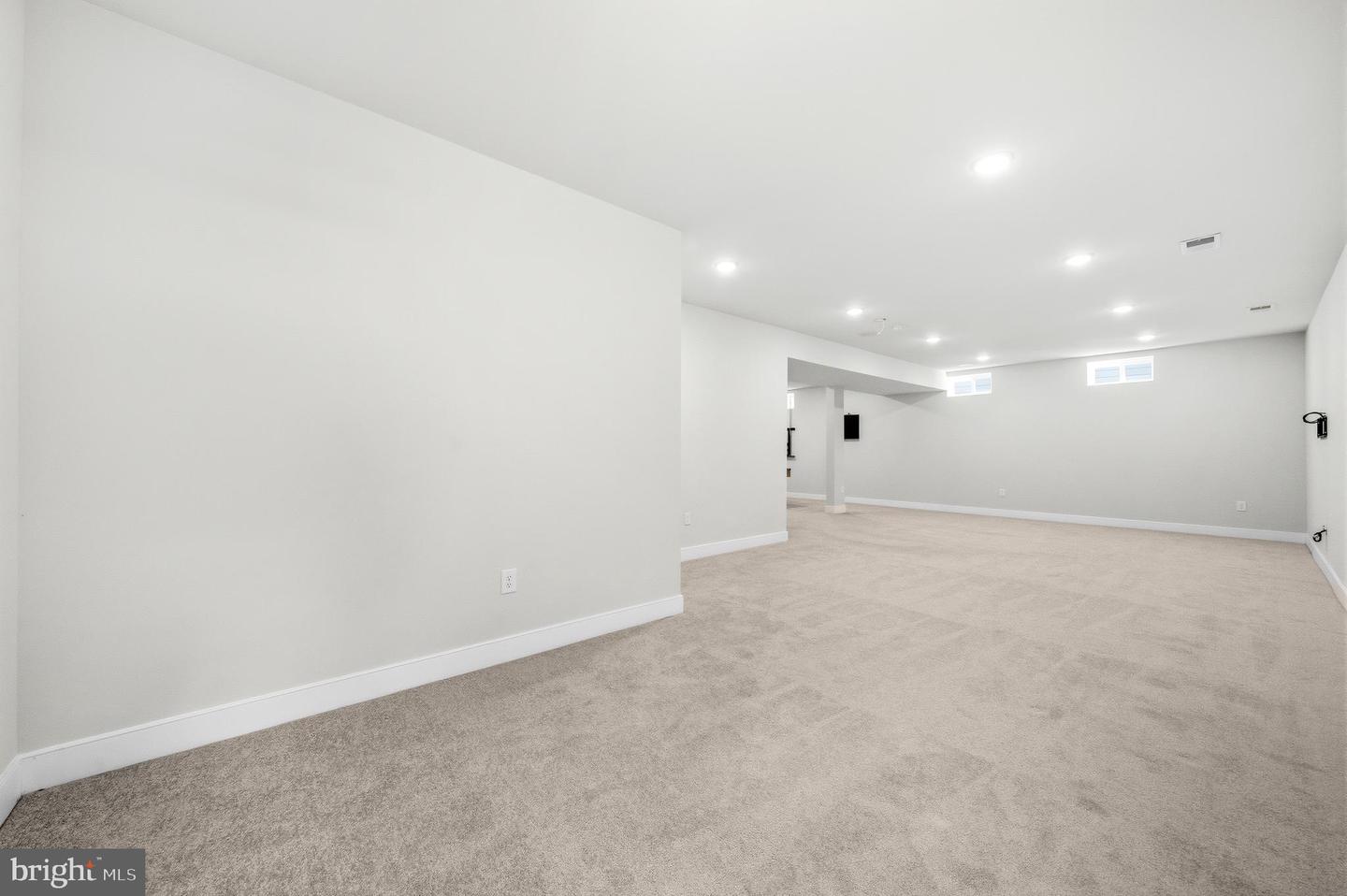 2020 Silver Sycamore Ln Property Photo 54