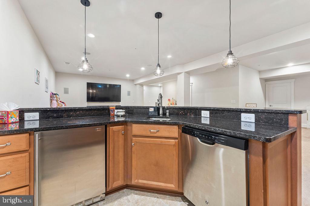 17243 Miss Packard Ct Property Photo 62
