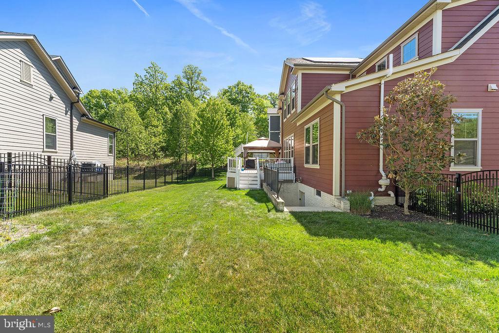 17243 Miss Packard Ct Property Photo 110