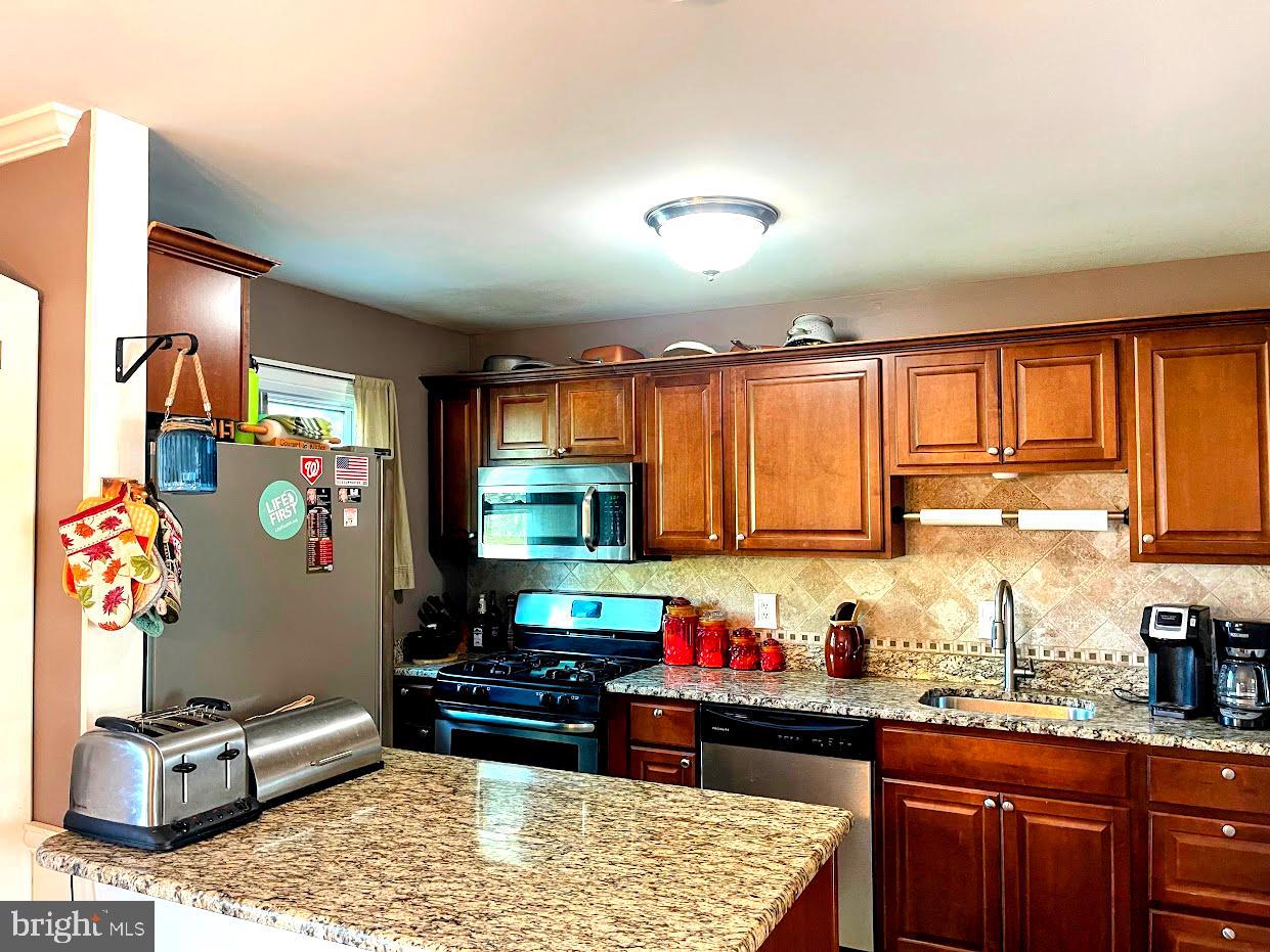 13626 Greenwood Dr Property Photo 10