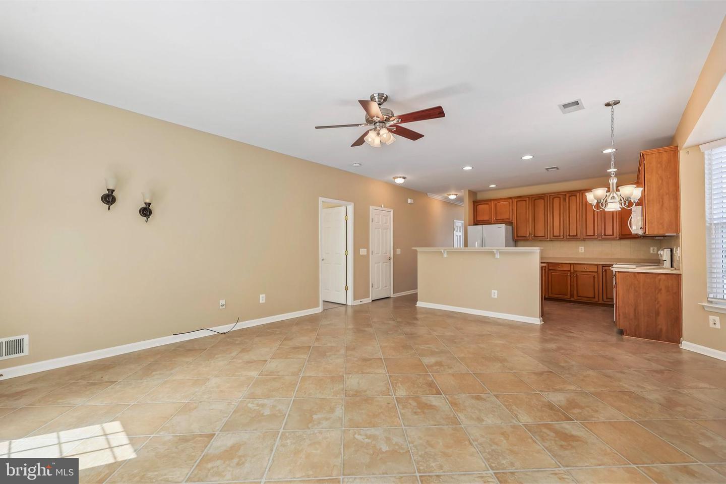 4046 Lunar Eclipse Dr Property Photo 9