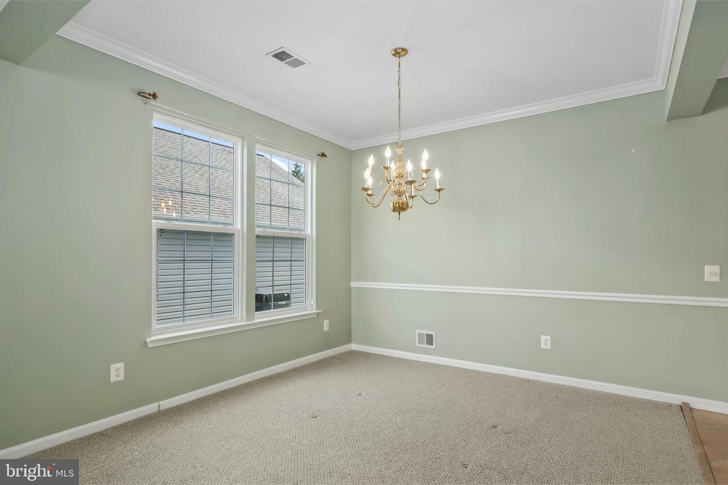 4046 Lunar Eclipse Dr Property Photo 17