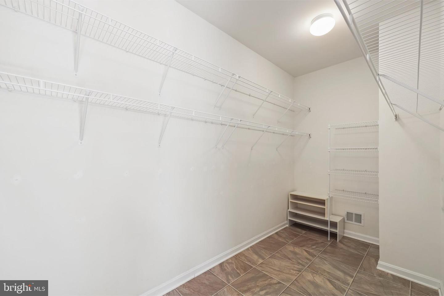 4046 Lunar Eclipse Dr Property Photo 23
