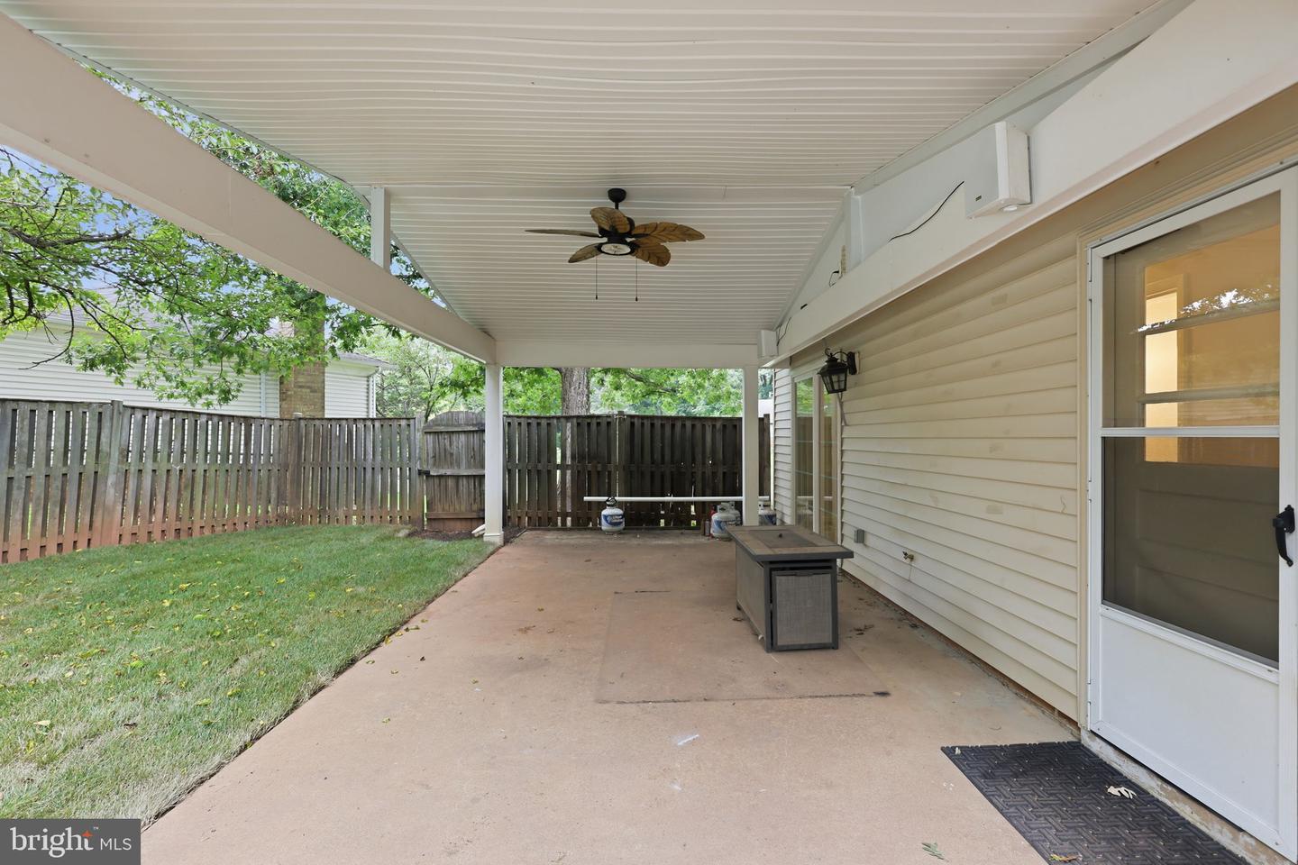 7700 Strasburg St Property Photo 20
