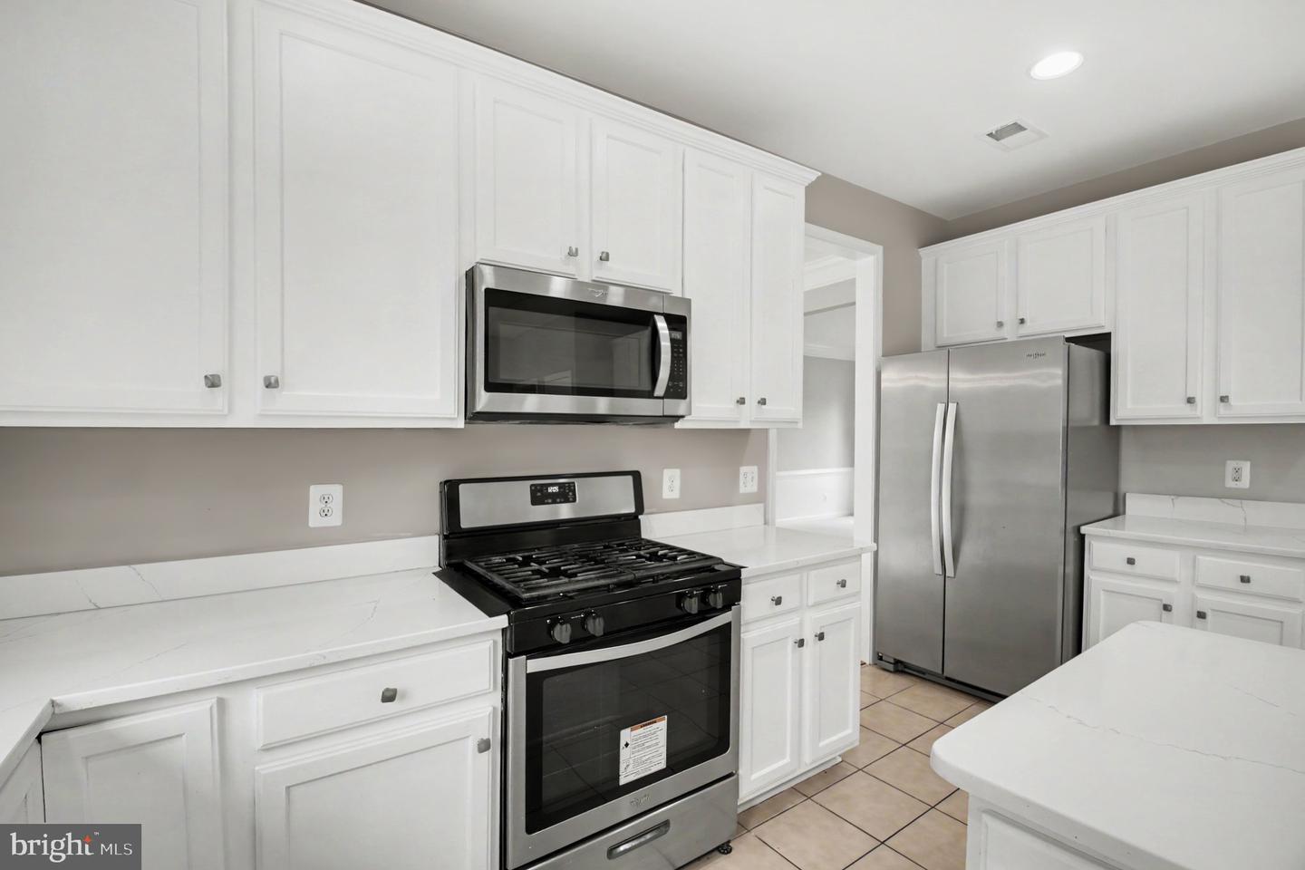 15082 Stepping Stone Dr Property Photo 16
