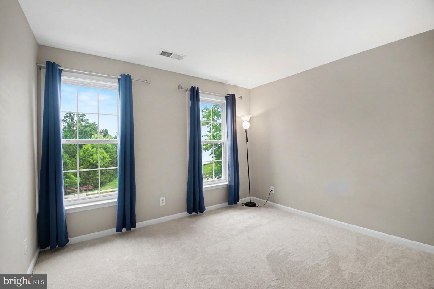 15082 Stepping Stone Dr Property Photo 27