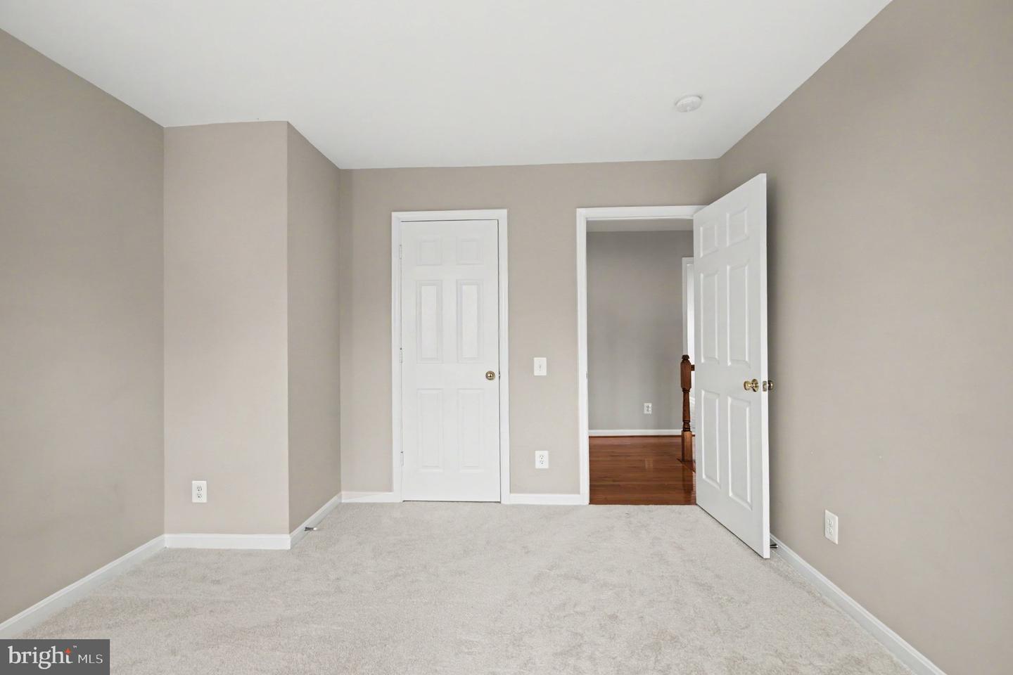 15082 Stepping Stone Dr Property Photo 32
