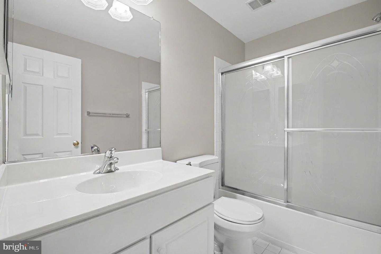 15082 Stepping Stone Dr Property Photo 33