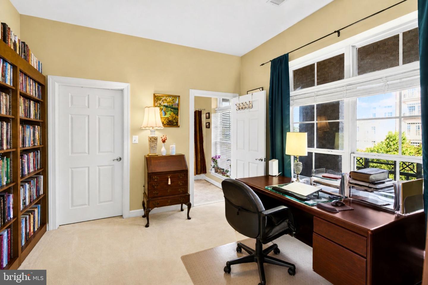 810 Belmont Bay Dr #302 Property Photo 15