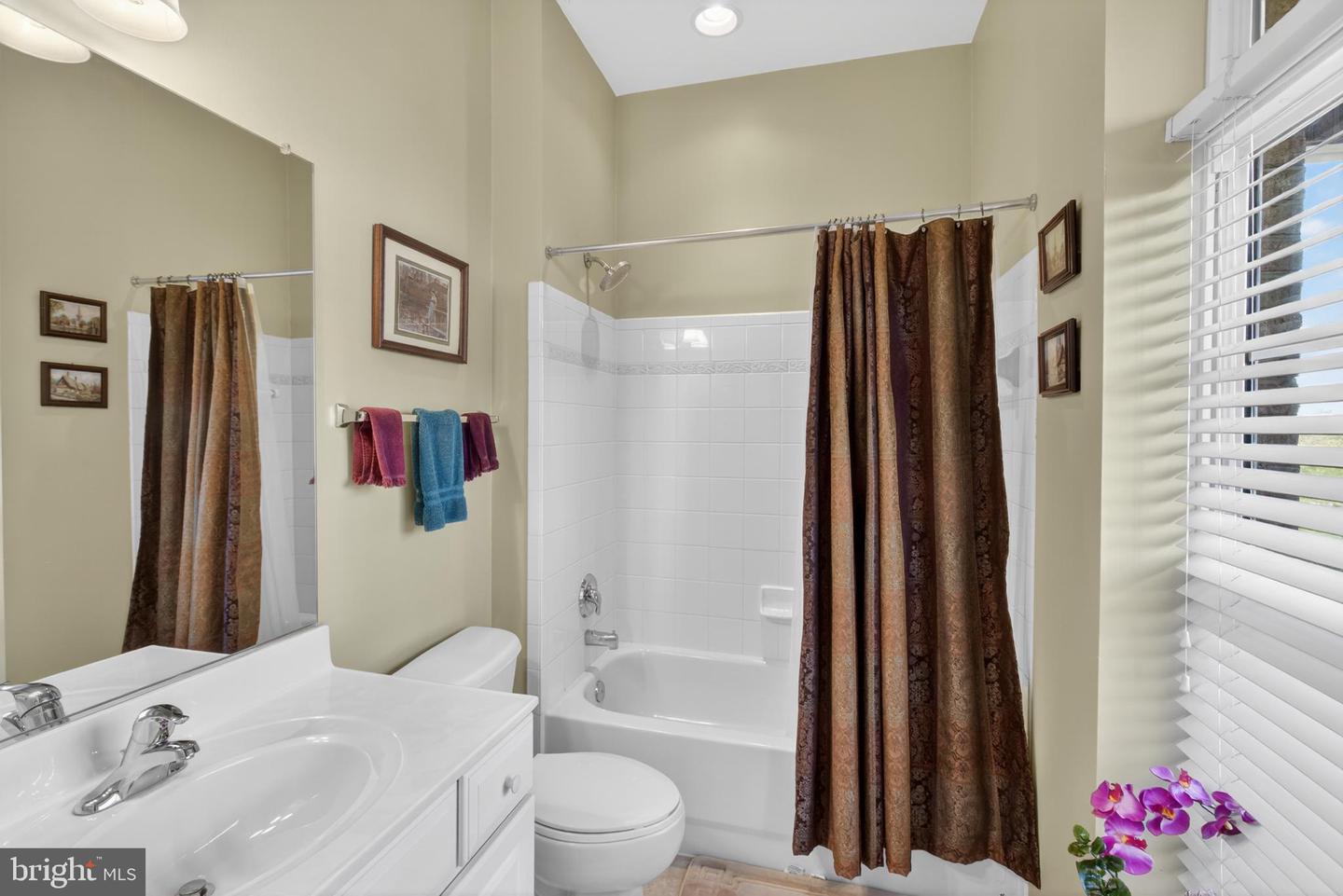 810 Belmont Bay Dr #302 Property Photo 21