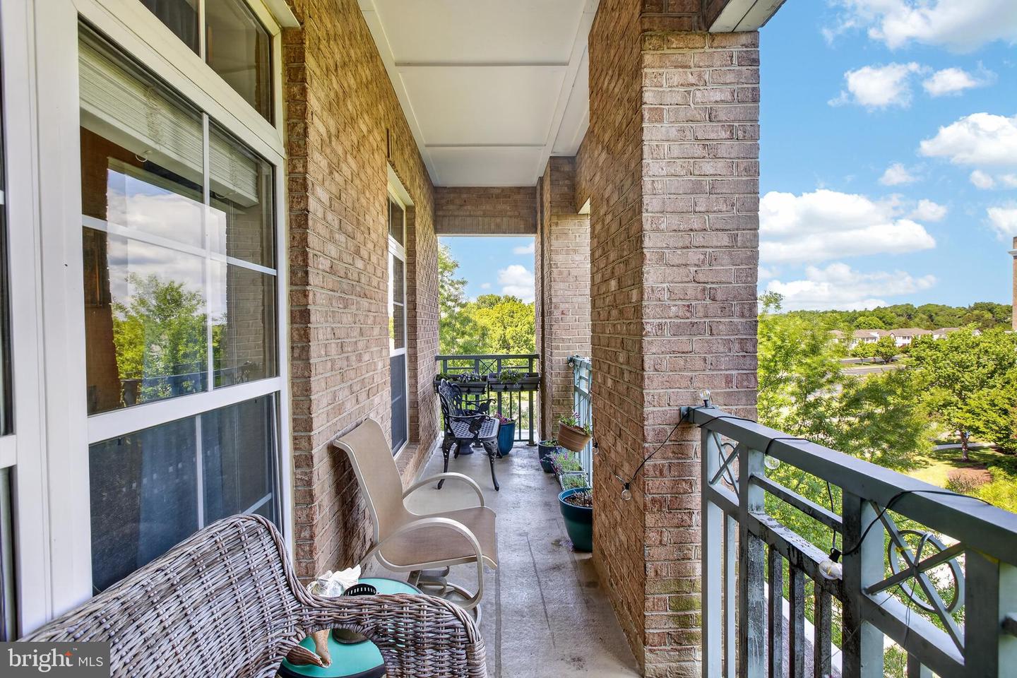 810 Belmont Bay Dr #302 Property Photo 25