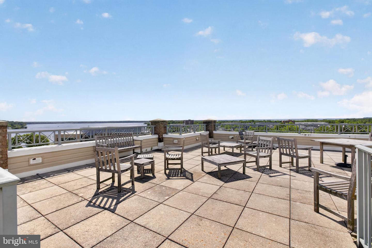 810 Belmont Bay Dr #302 Property Photo 33