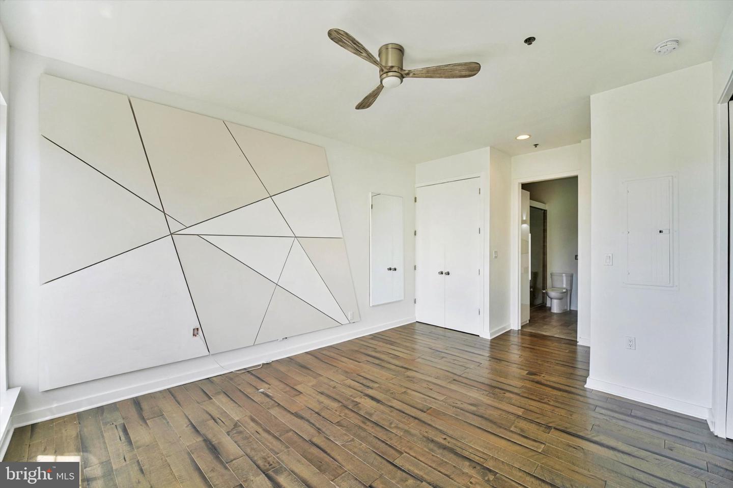 820 Belmont Bay Dr #303 Property Photo 39