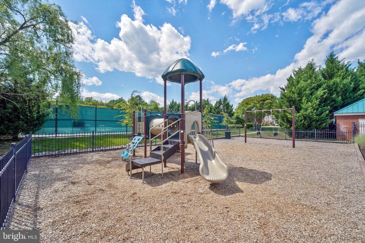 820 Belmont Bay Dr #303 Property Photo 61