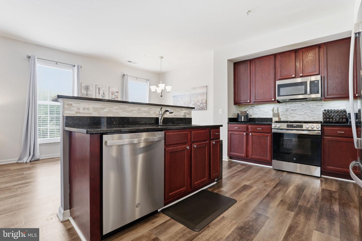 14640 Shelford Way Property Photo 4