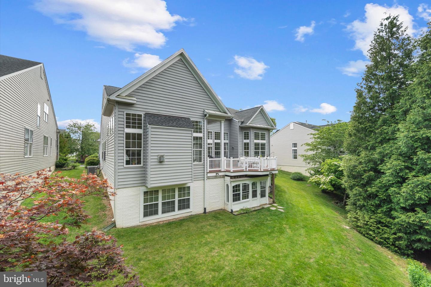 12028 Rutherglen Pl Property Photo 4
