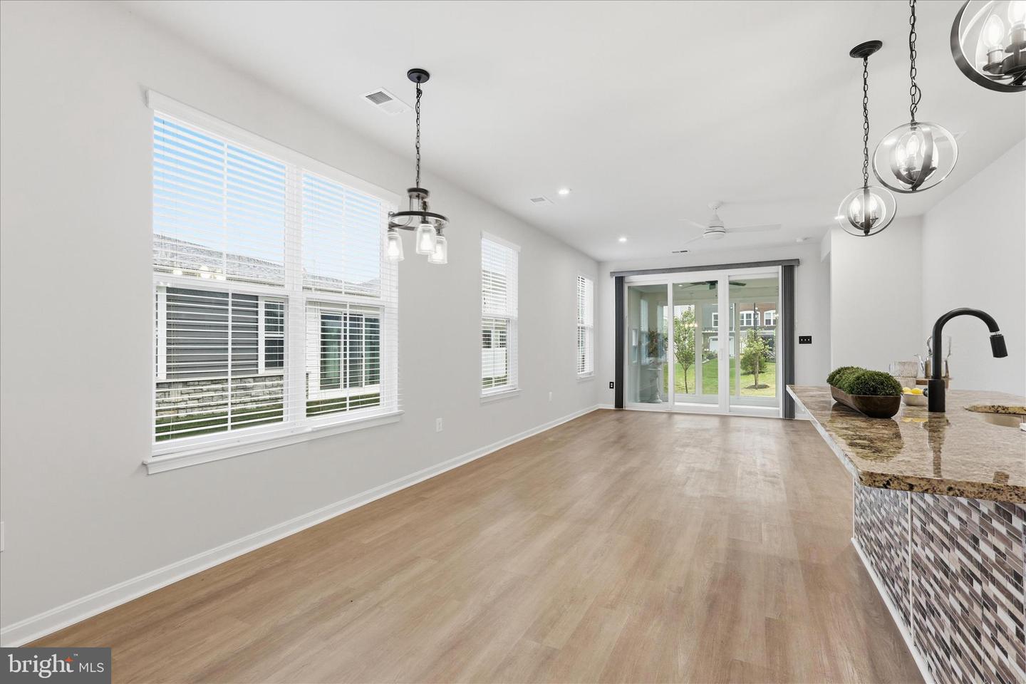 3664 Traford Ln Property Photo 12