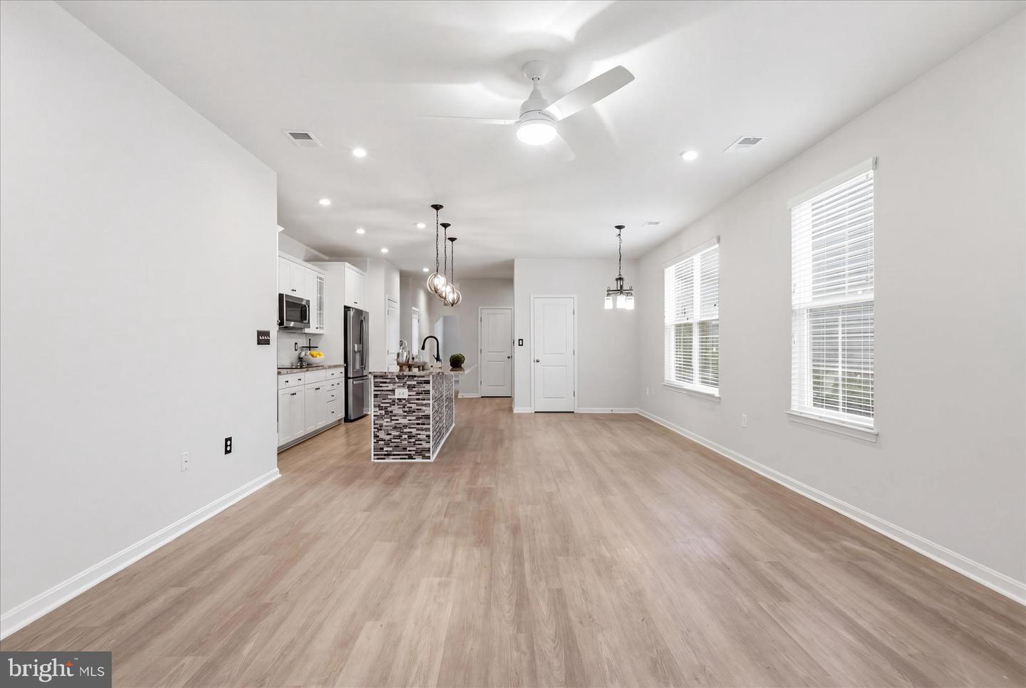 3664 Traford Ln Property Photo 16