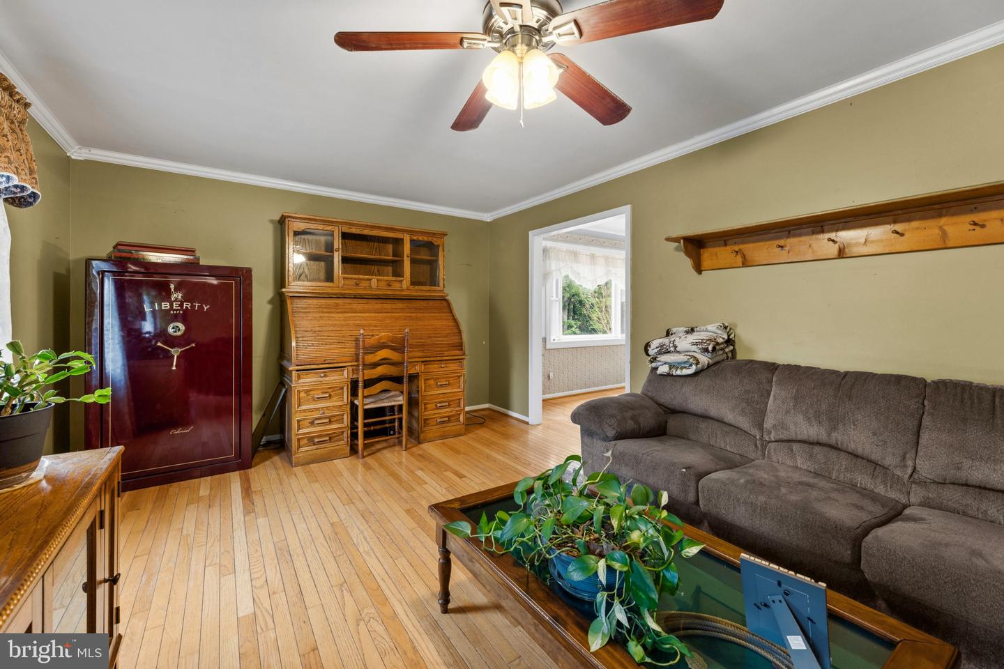 10208 Oxfordshire Dr Property Photo 6