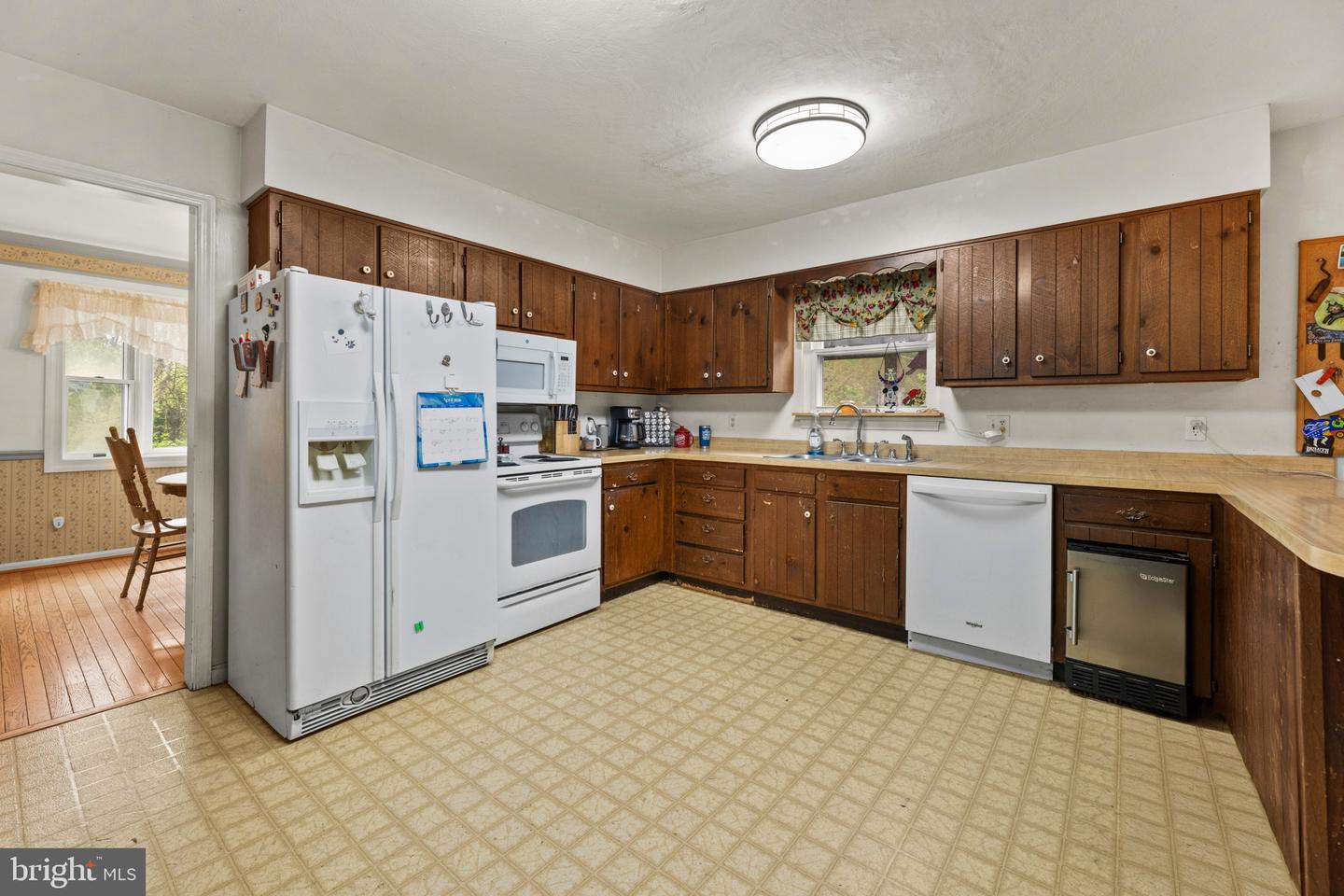 10208 Oxfordshire Dr Property Photo 10